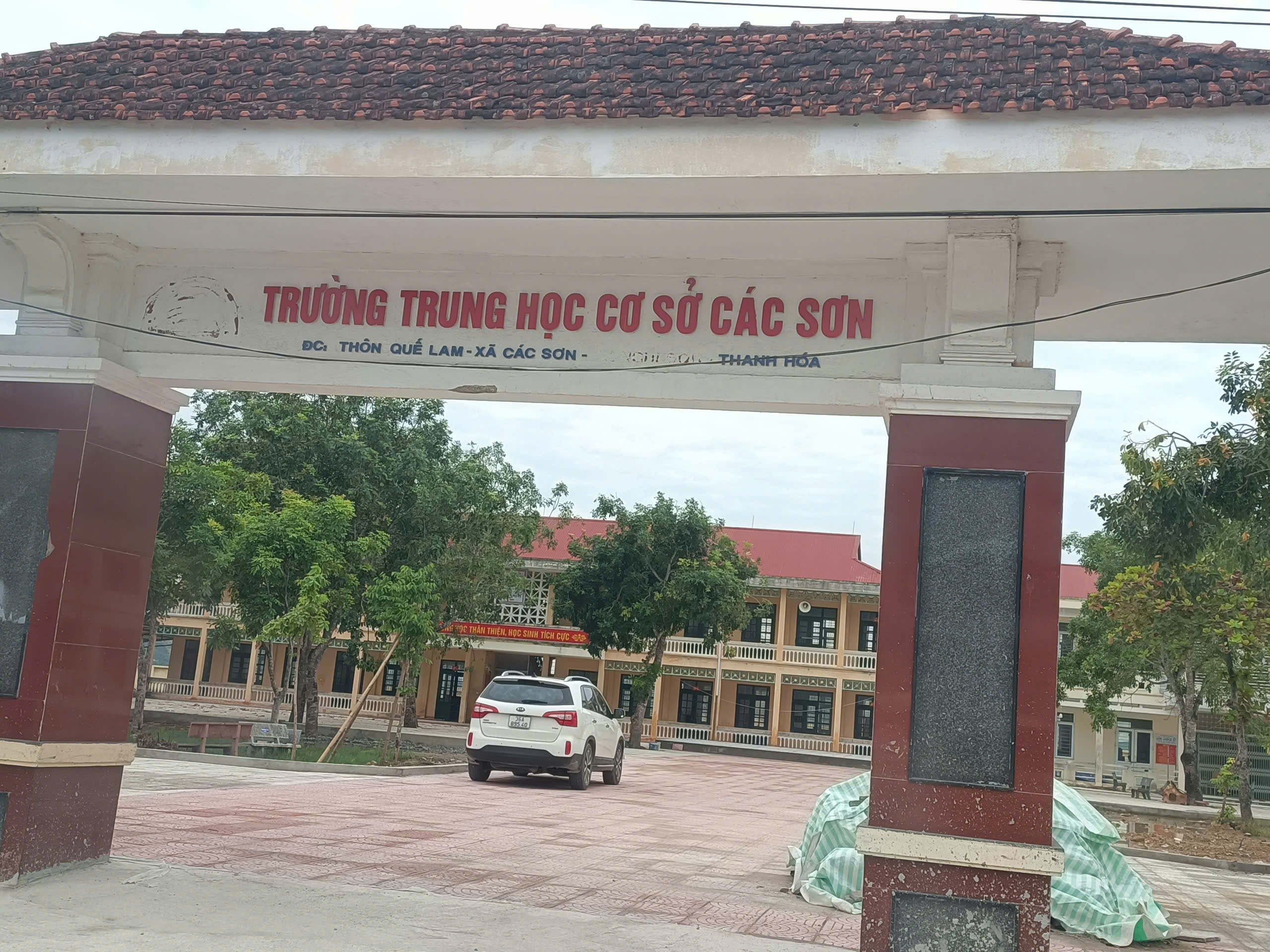 LẮP ĐẶT THIẾT BỊ TRƯỜNG HỌC TẠI TRƯỜNG THCS CÁC SƠN